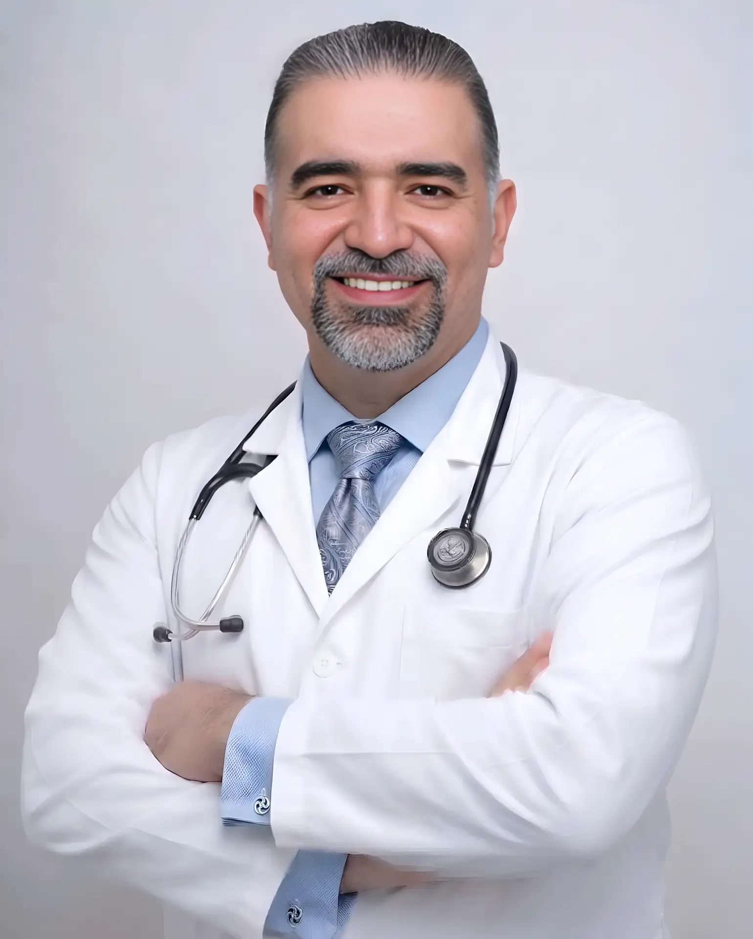 Dr Babak Khanzadi portrait - phlebologist and vein specialist in Sydney Australia
